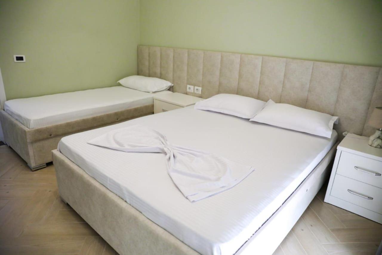 Merkaj Hotel เบราท ภายนอก รูปภาพ