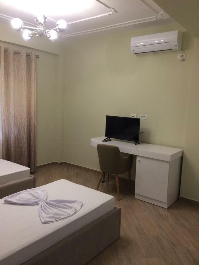 Merkaj Hotel เบราท ภายนอก รูปภาพ