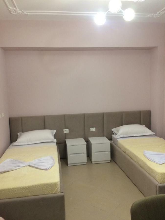 Merkaj Hotel เบราท ภายนอก รูปภาพ